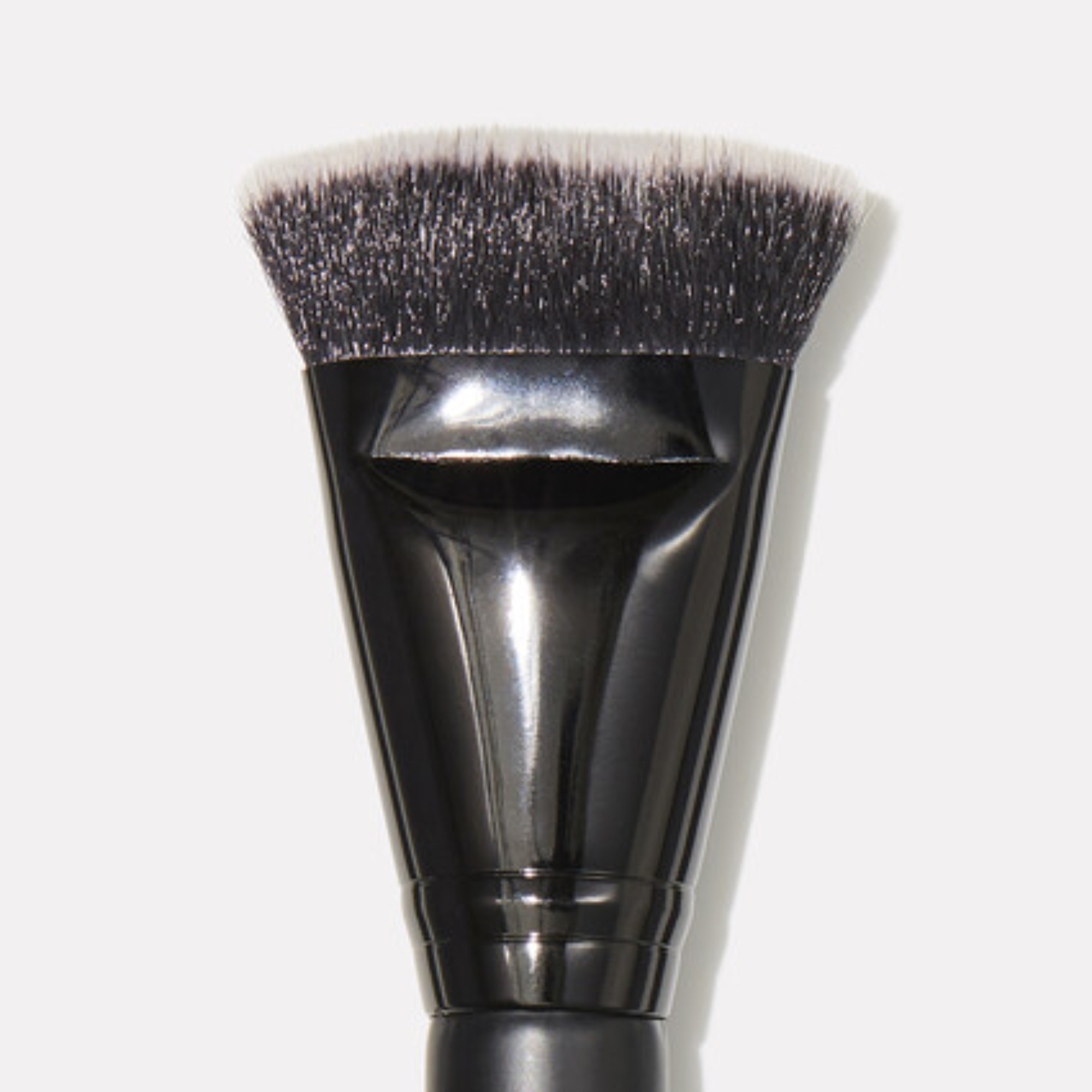 e.l.f. Contouring Brush