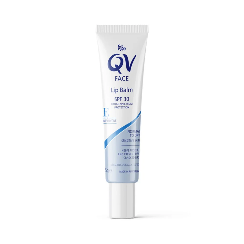 كيوفي مرطب شفاه  30SPF مع فيتامين أي -15جرام 