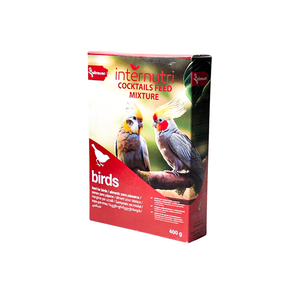 Complete food for cockatiels and Fischer's lovebirds