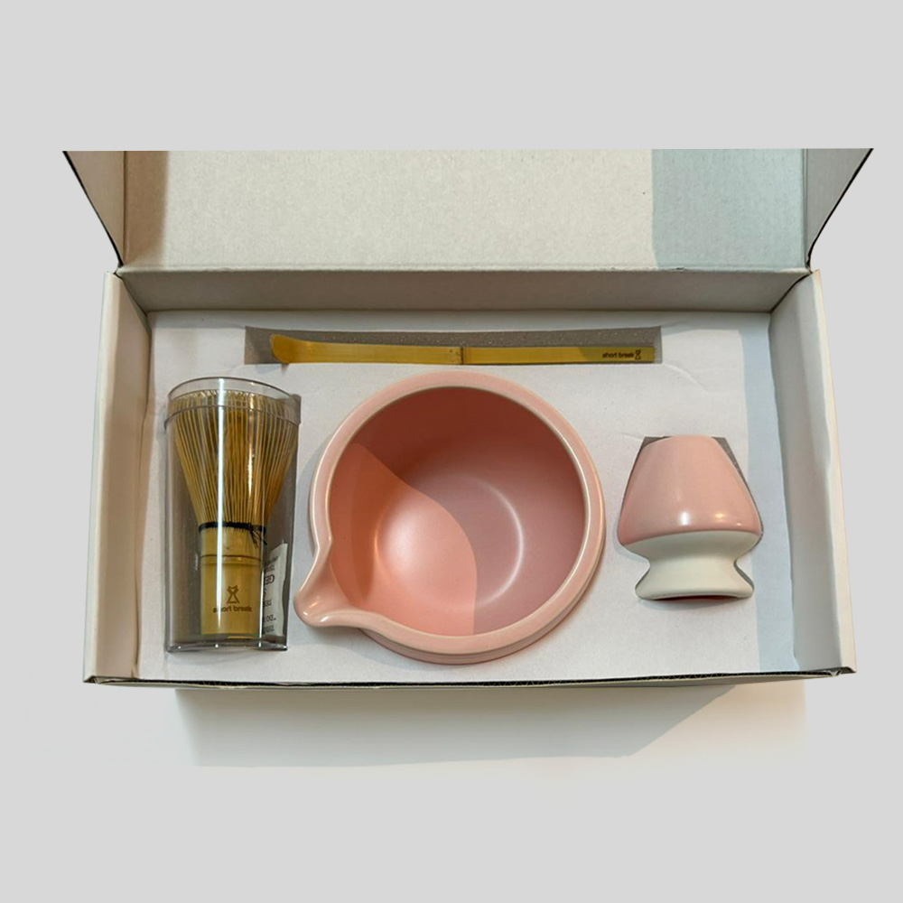 وعاء ماتشا زهري مطفي