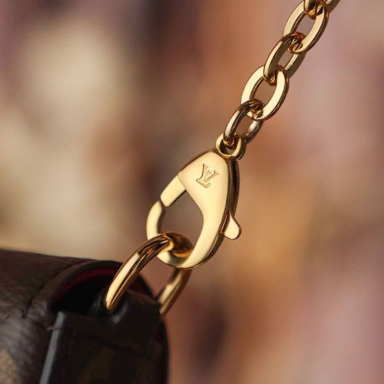 شنطة لويس فيتون Pochette Felicie 
