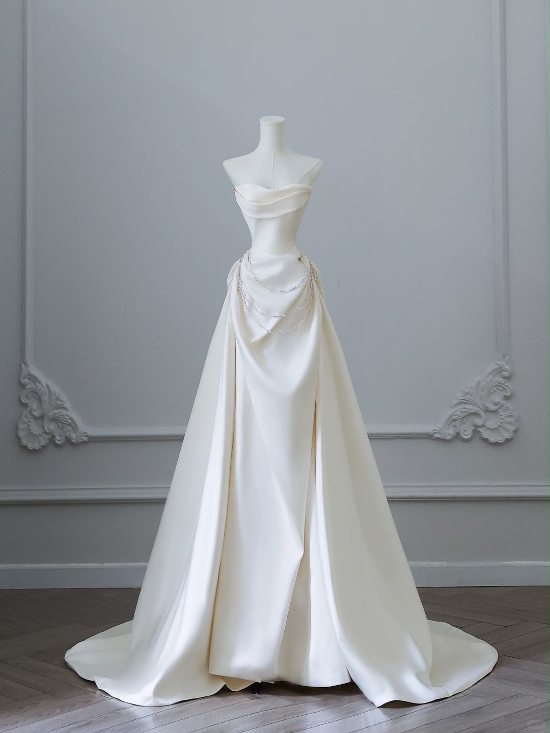 Bridal Dress Look 04