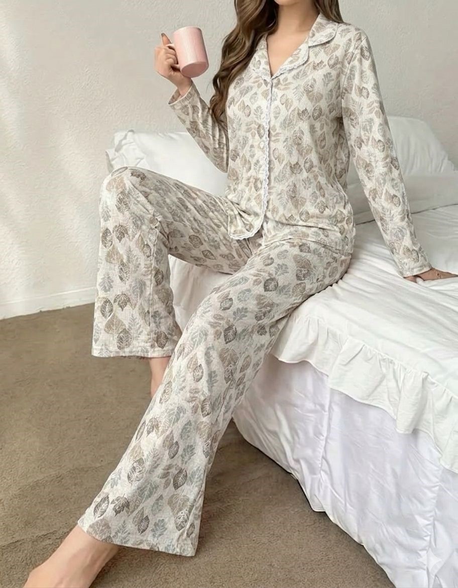  BIT 1 Women's 2-Piece Pajama Set with Soft Autumn Leaf Print - Shirt & Pants 