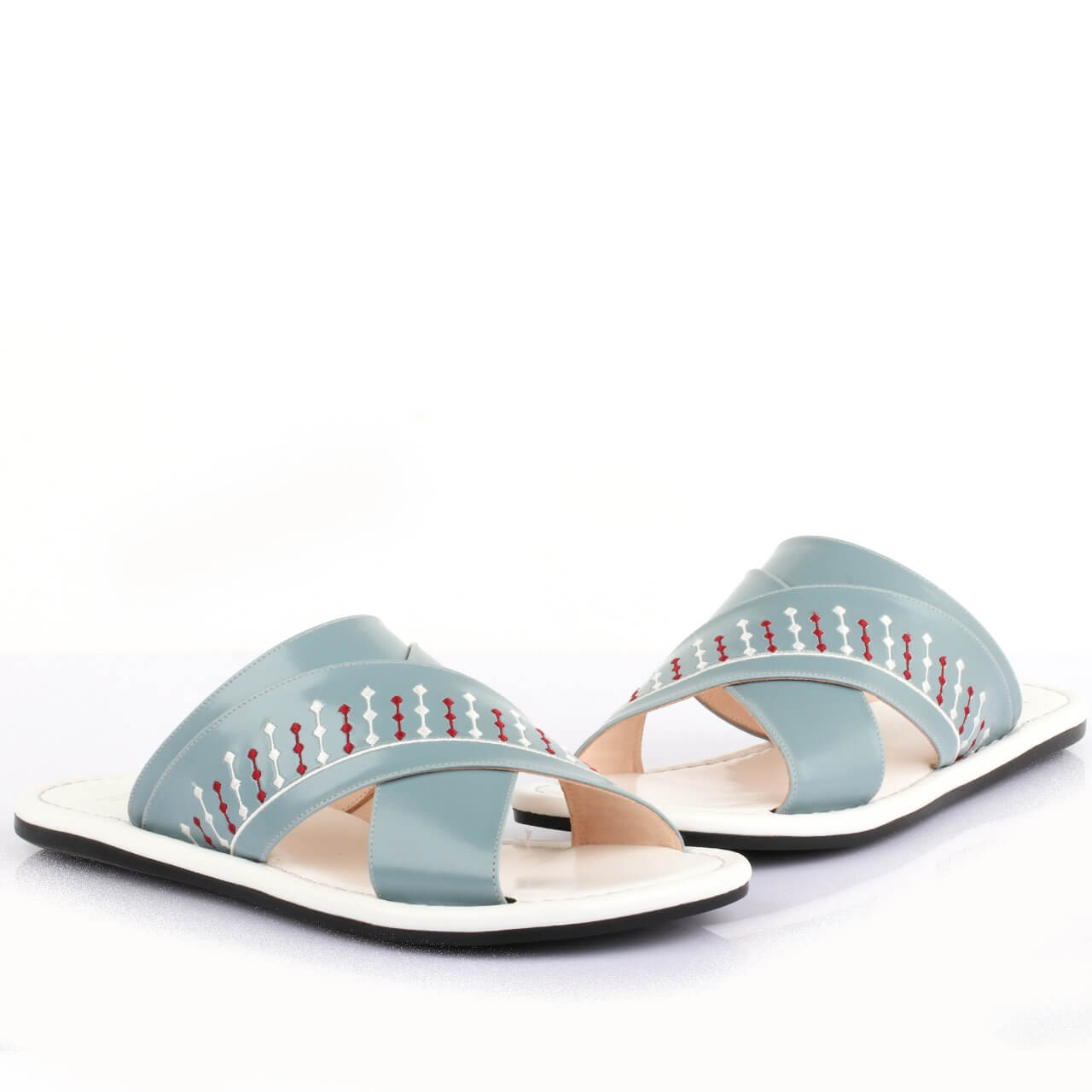Genuine leather slipper