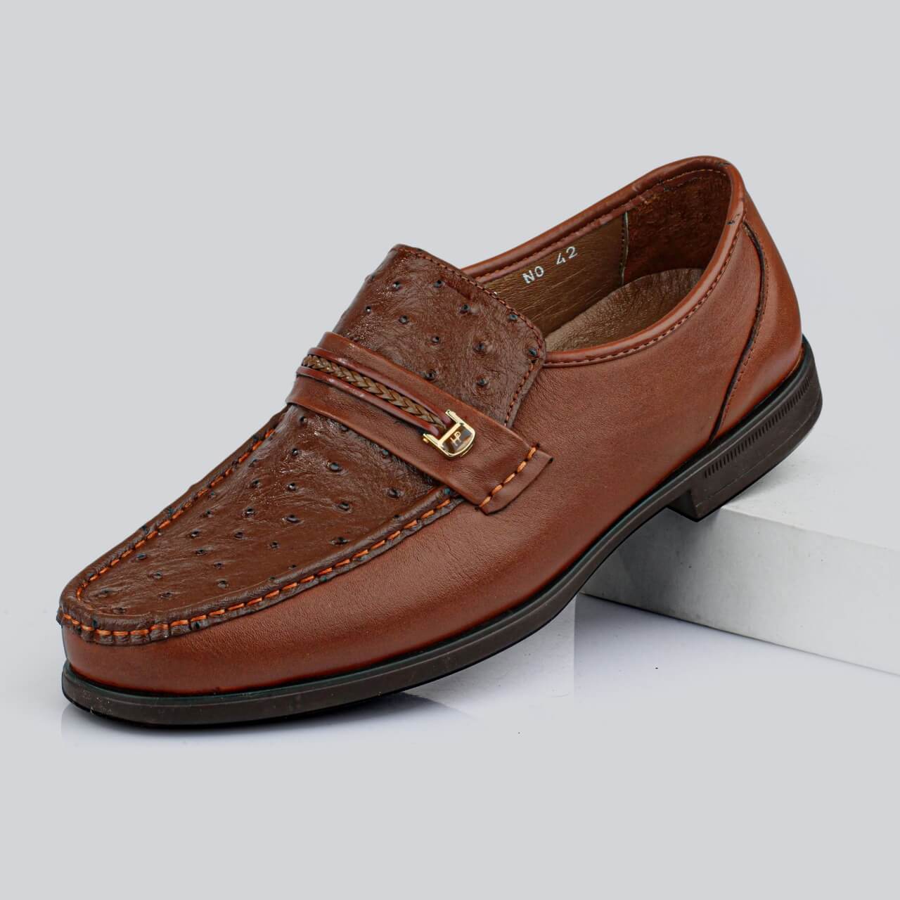 Comfortable, flexible, and lightweight formal shoes made of genuine Italian leather, exclusively at Elite Shoes.