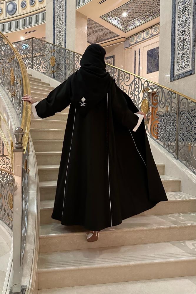 طرحة سيفين و نخلة
