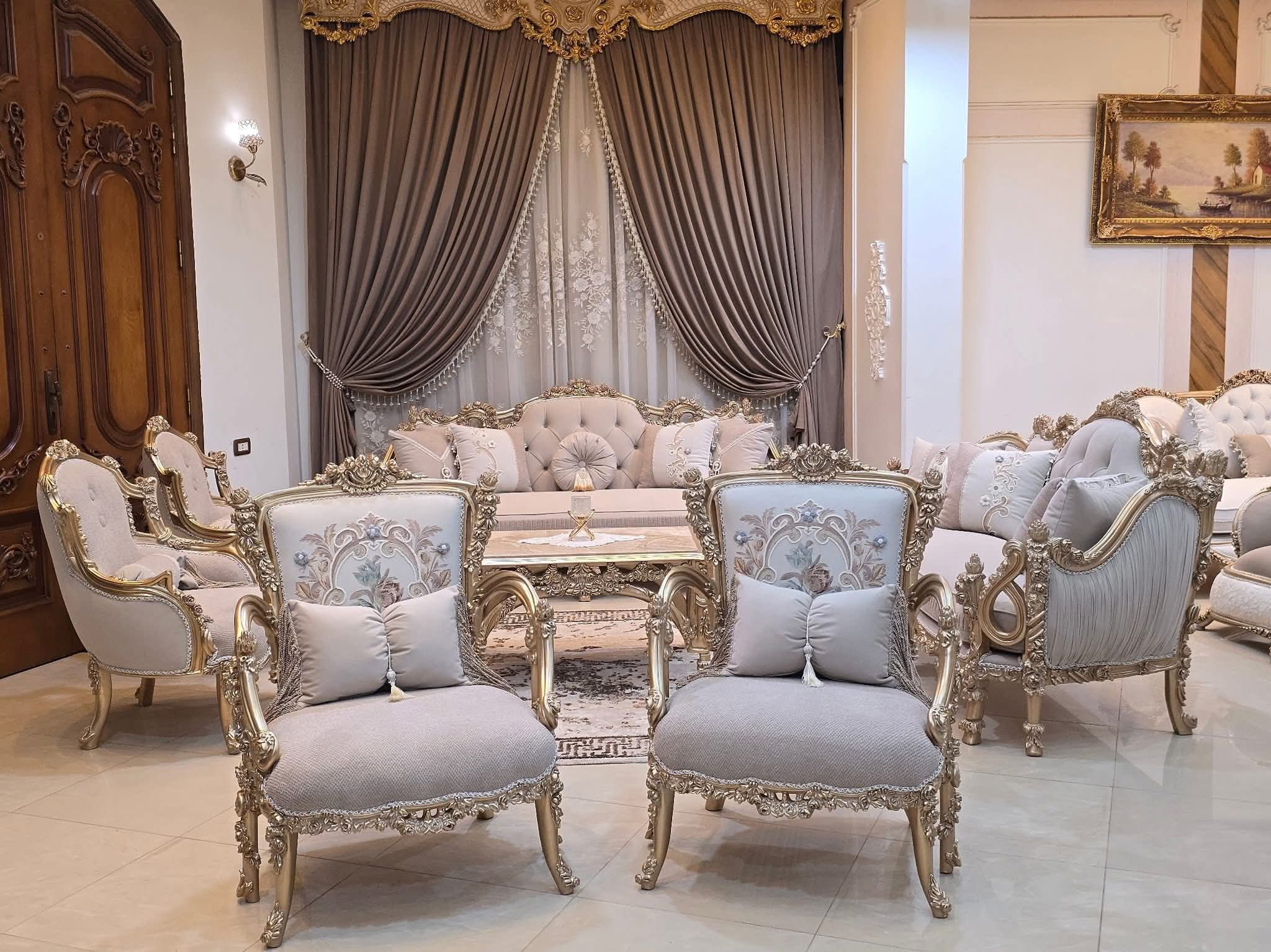 مجلس كنب فاخر خشب زان طبيعي لوران الملكي الفاخر 9مقاعد 