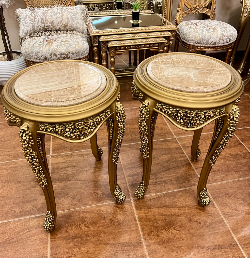 طاولات خدمة جانبية