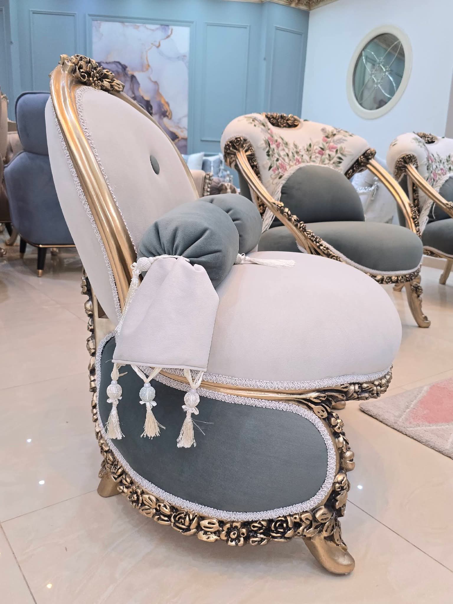 طقم كنب