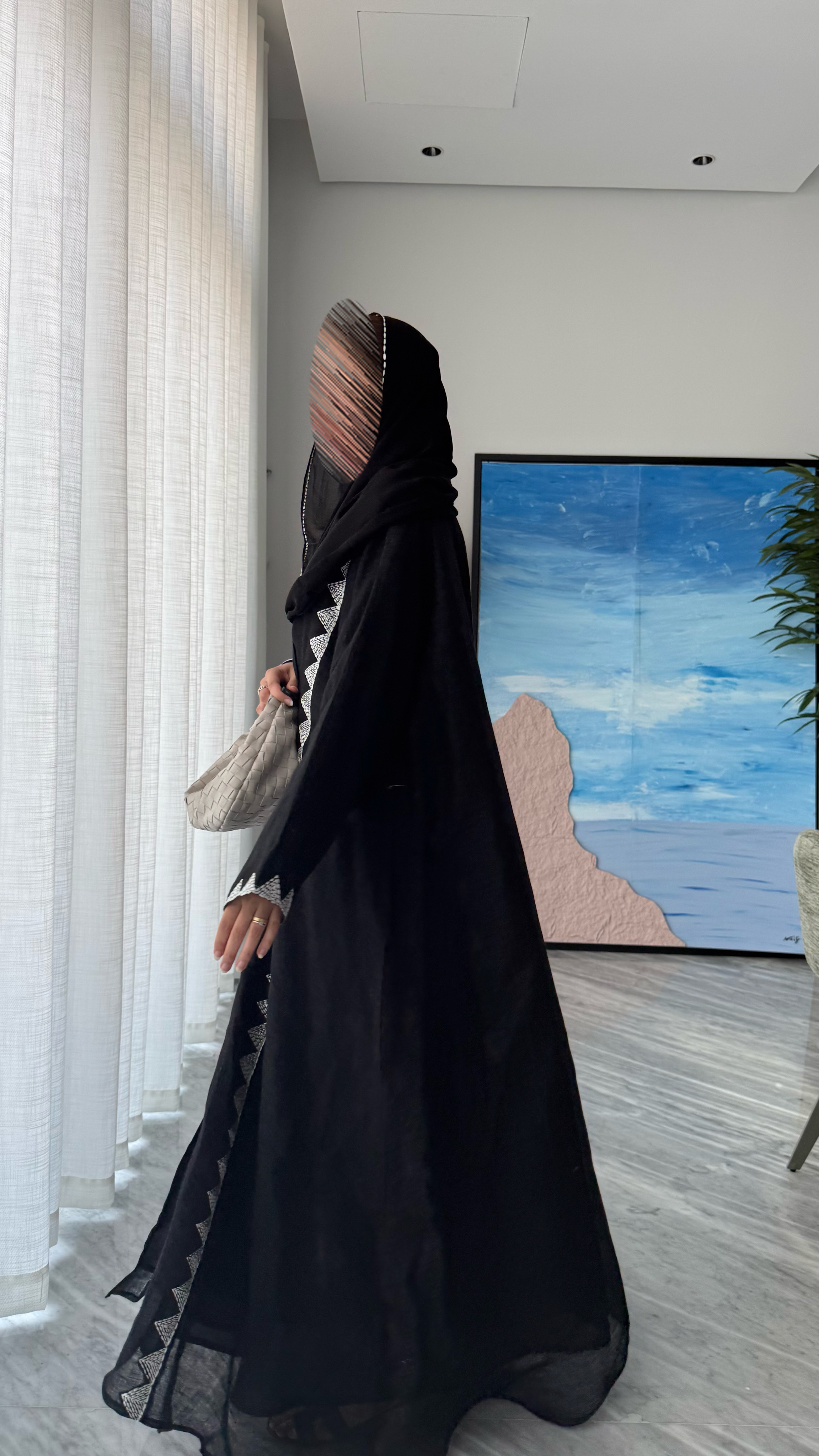 Black Abaya