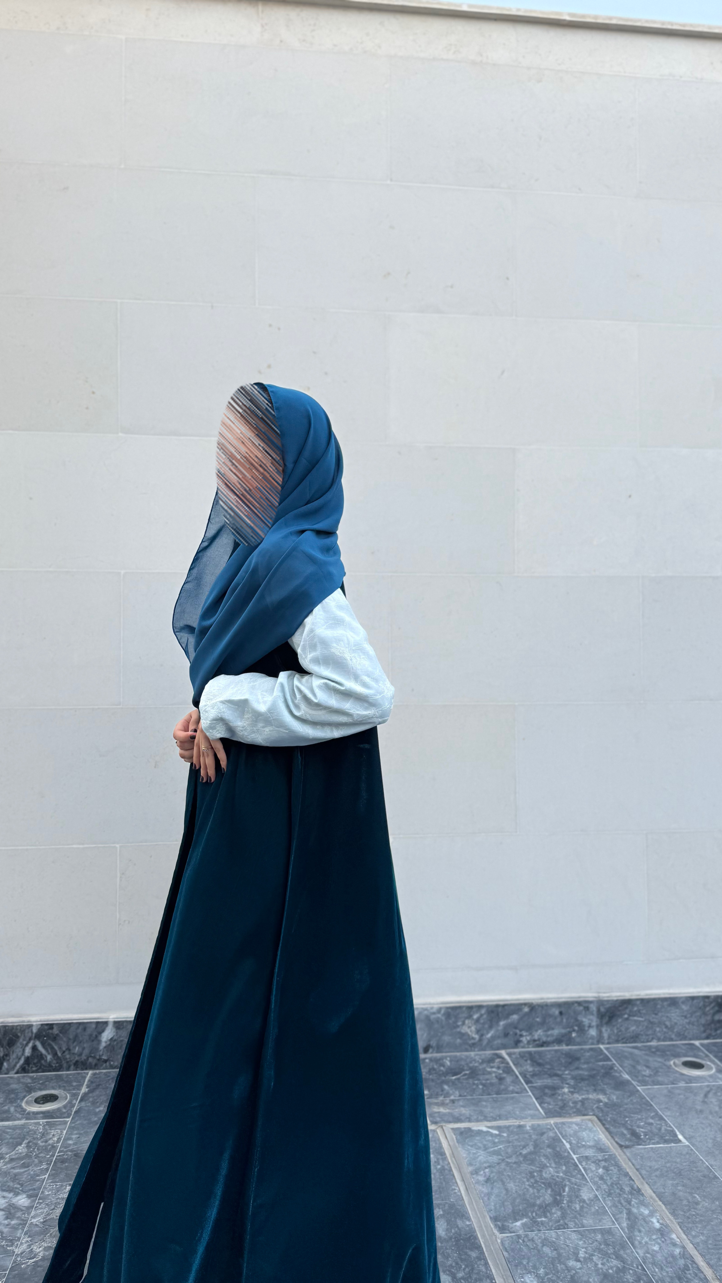 Ocean Breeze Abaya