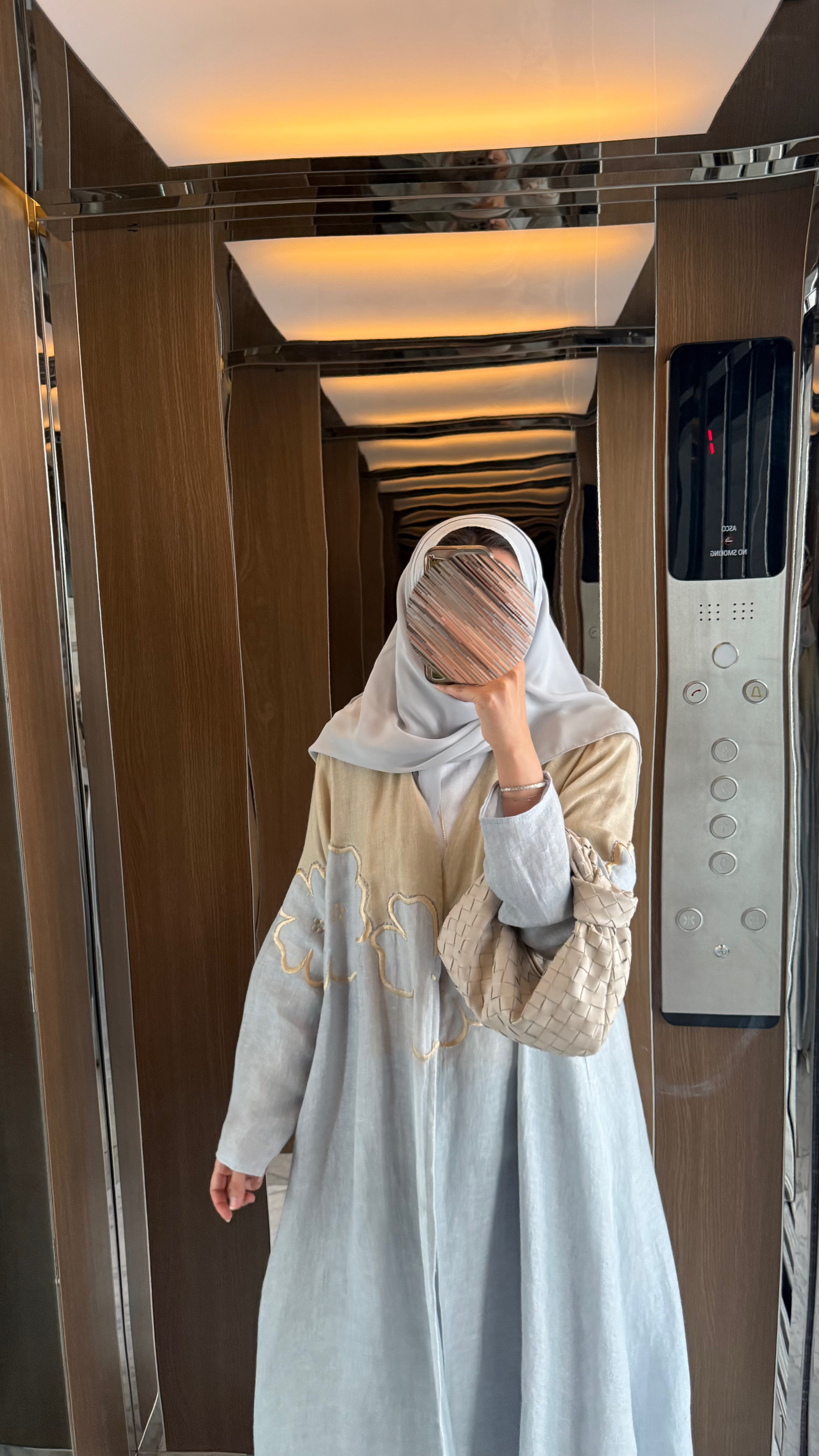 Lady Abaya