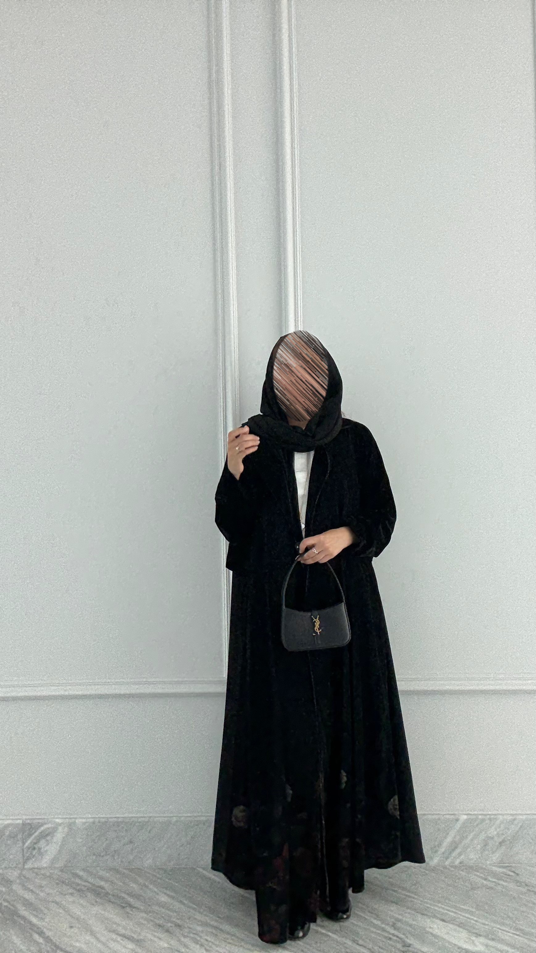 Velvet abaya