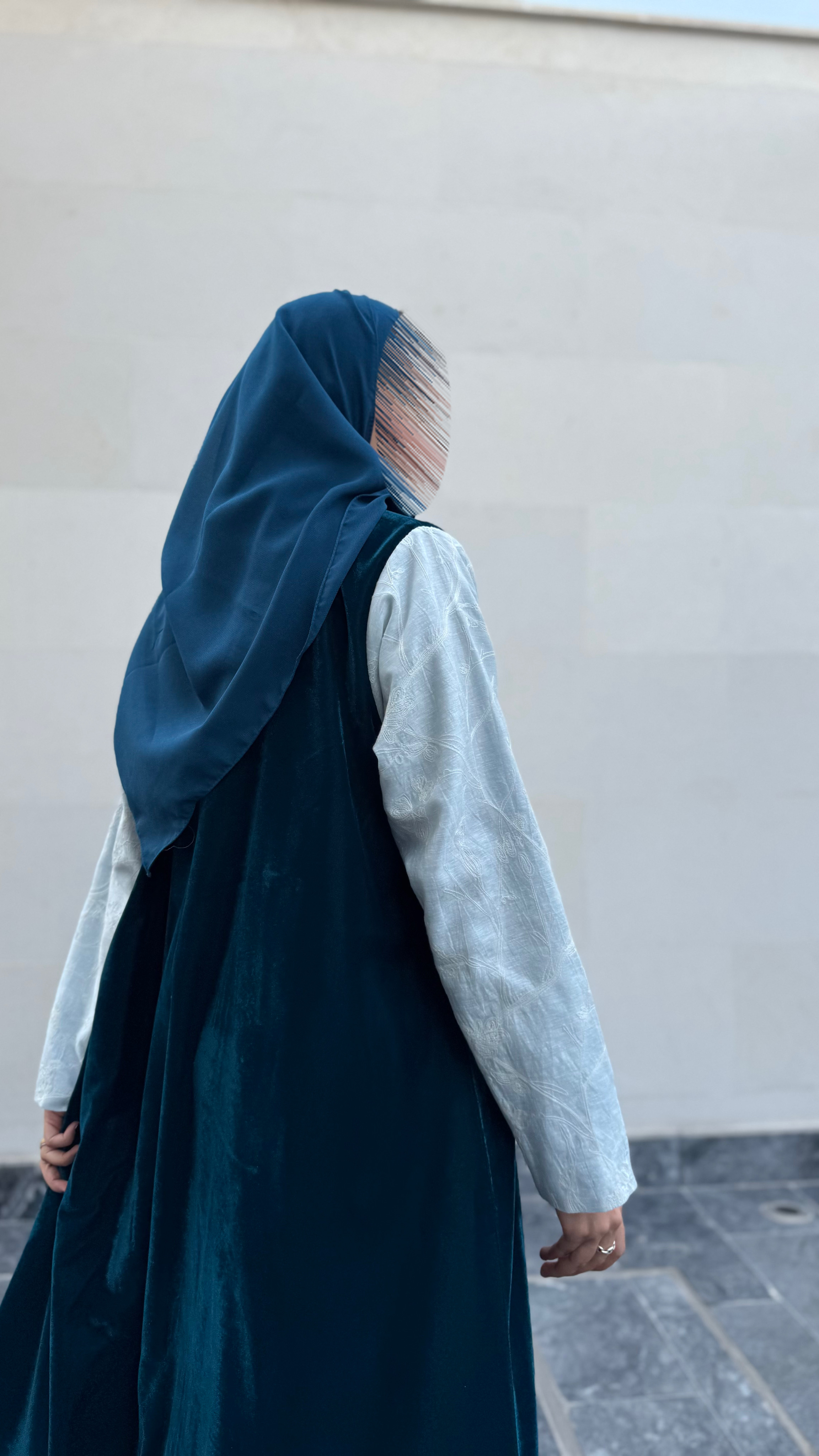 Ocean Breeze Abaya