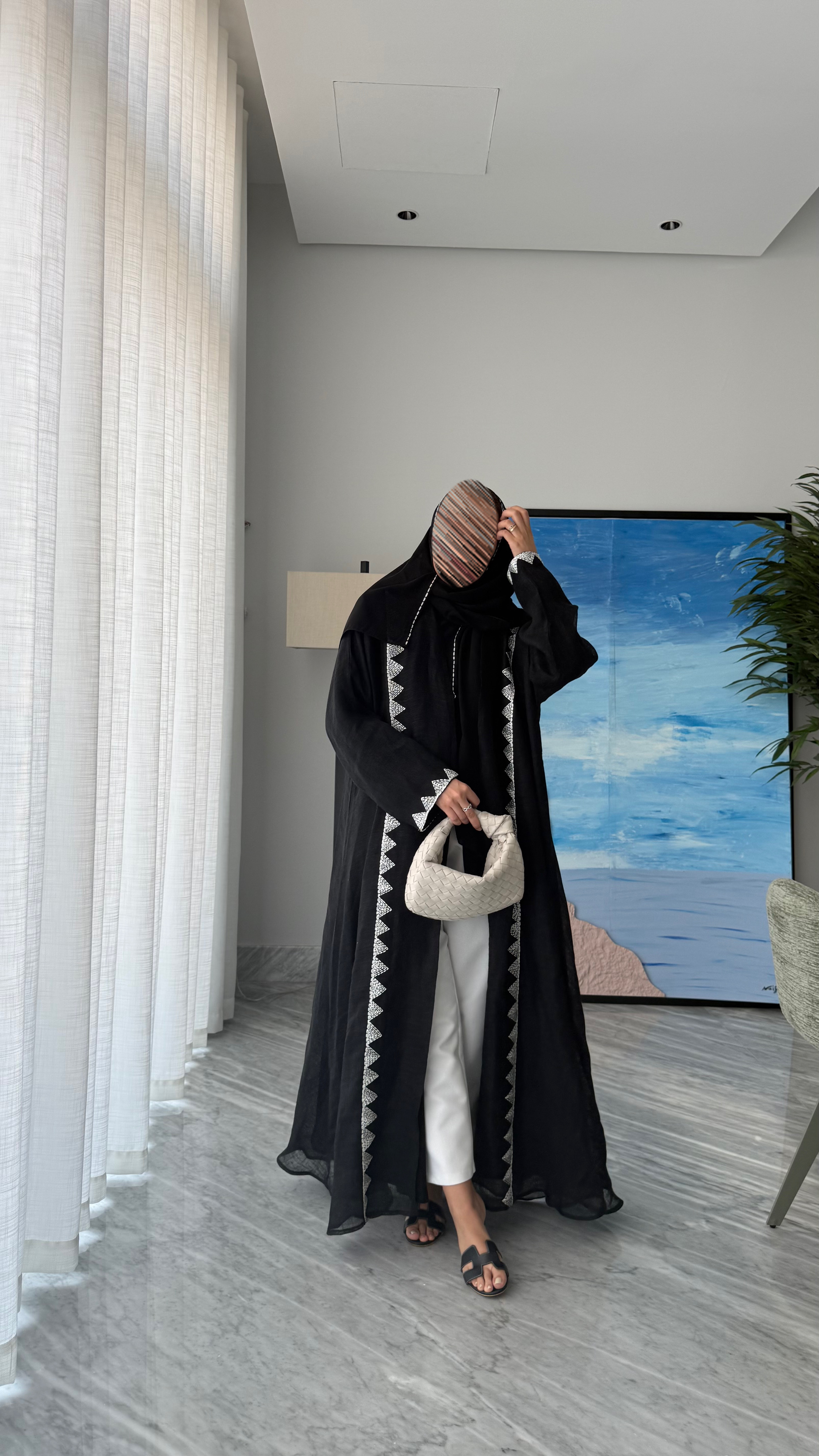 Black Abaya