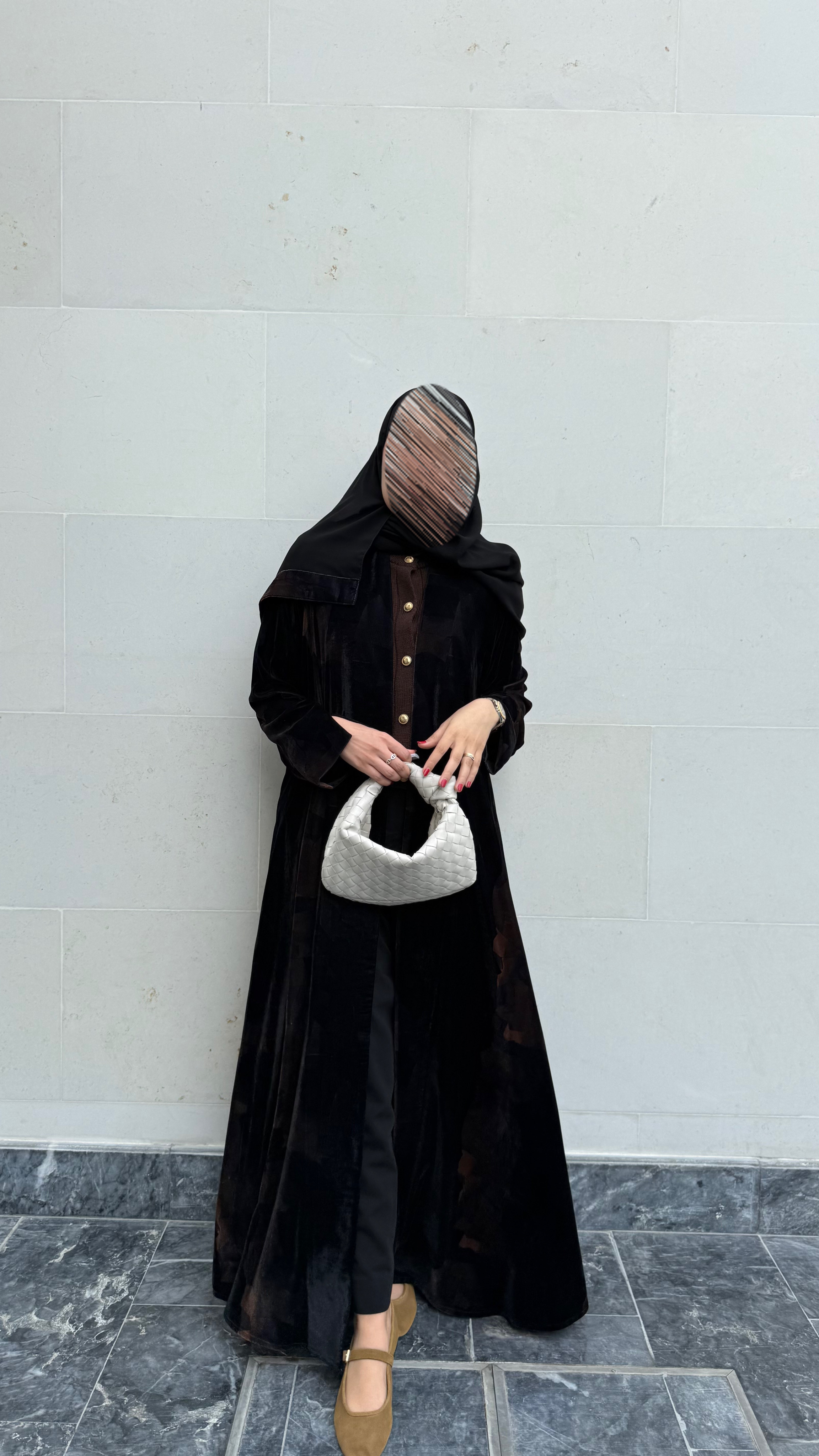 Geometric Velvet Abaya