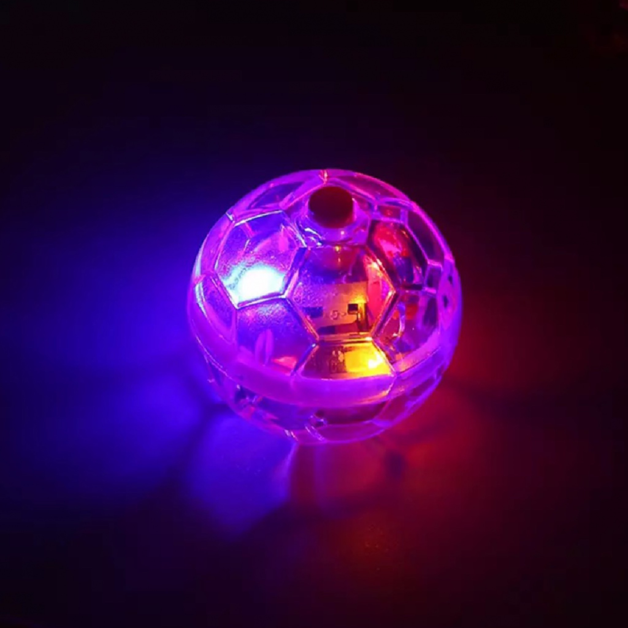  لعبة الكرة المضيئة للقطط 1Pcs 