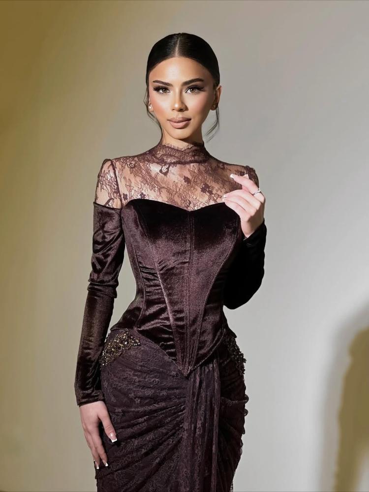 فستان الدانتيل المخملي - 3XL