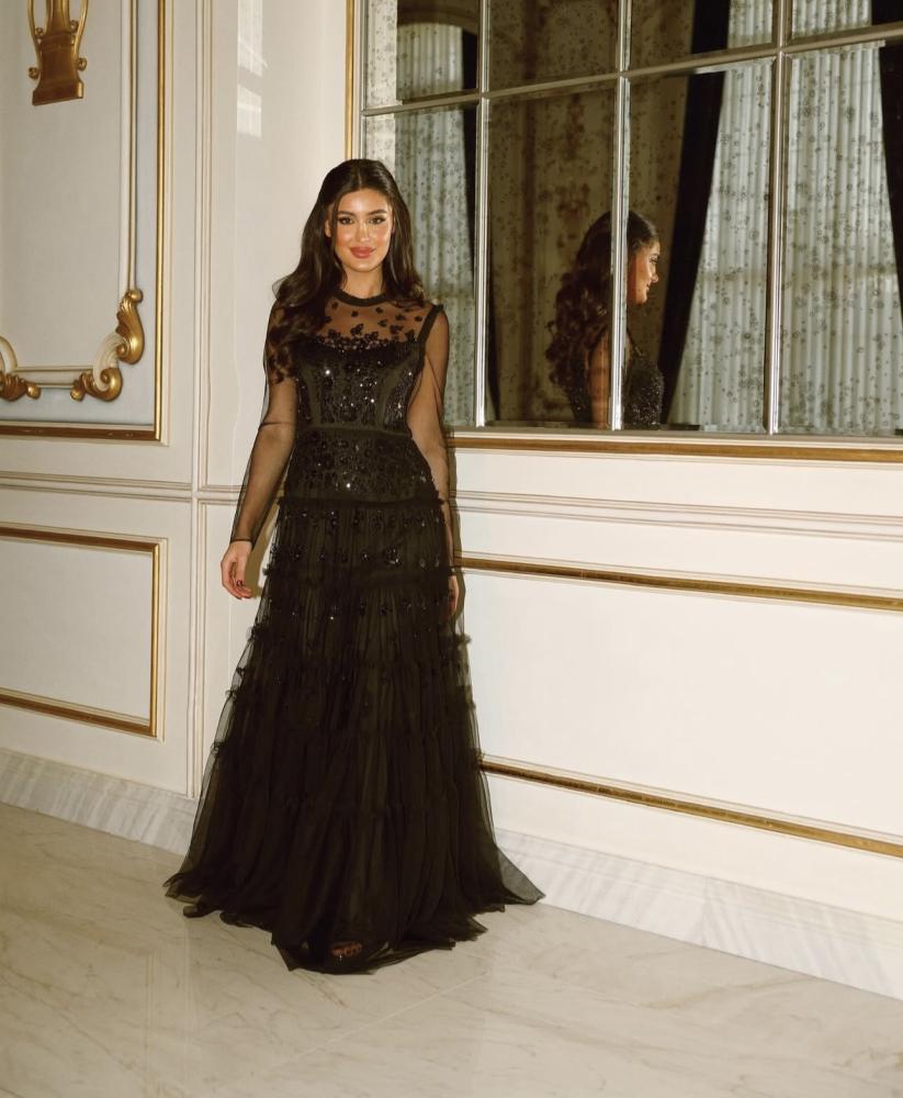 فستان اسود سهرة بأكمام بتفاصيل انيقة - 3XL