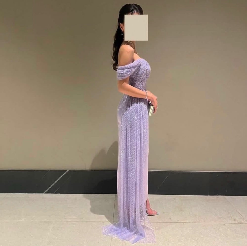 فستان سهره فخم ماسك عالجسم بشال من الجنب - XXXL