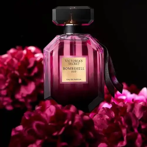 عطر بومبشيل عود من فيكتوريا سيكريت - 100 مل