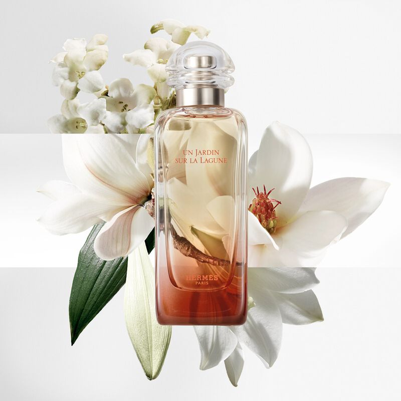 عطر أون جاردن سور لا لاجون أو دي تواليت للجنسين