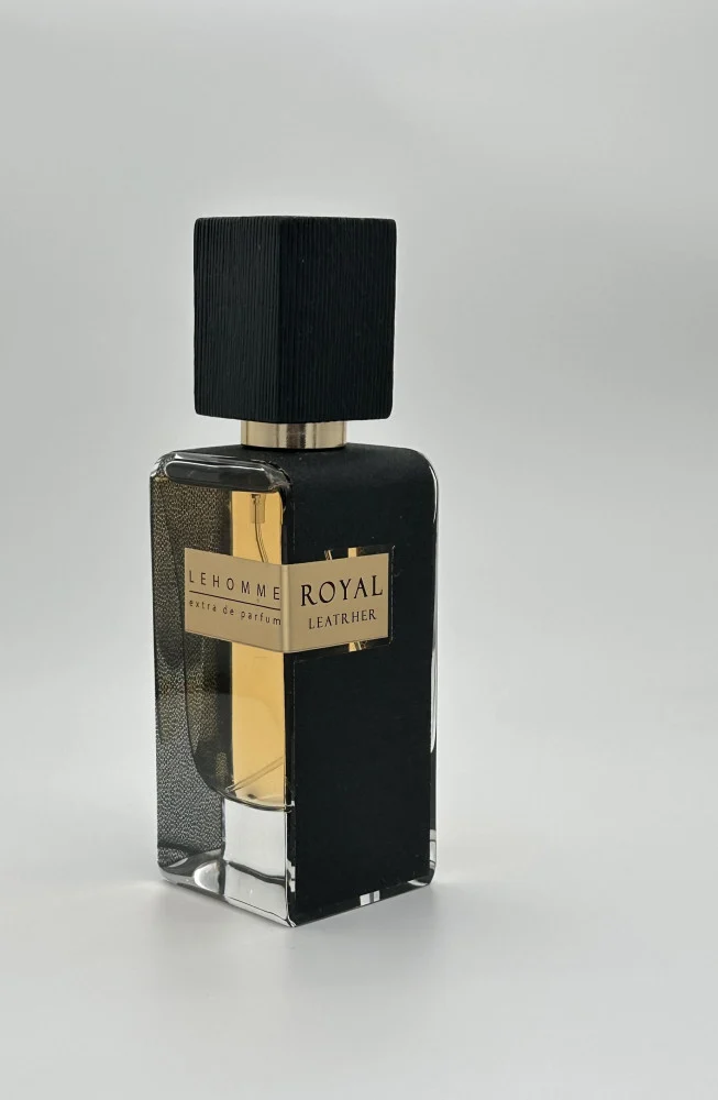 عطر رويال ليذر اكستريت او دي بارفيوم للرجال 100 مل