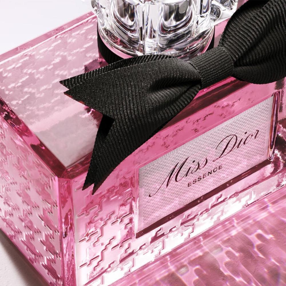 عطر ديور مس ديور ايسنس بارفيوم 80مل