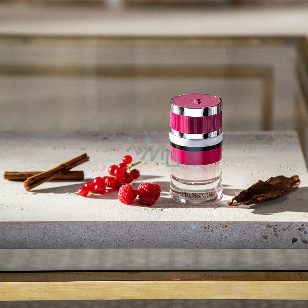 عطر تروساردي روبي ريد النسائي او دو بارفيوم 90مل