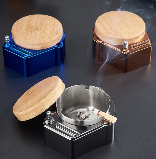  Zaman Ashtray with lighter No 43  