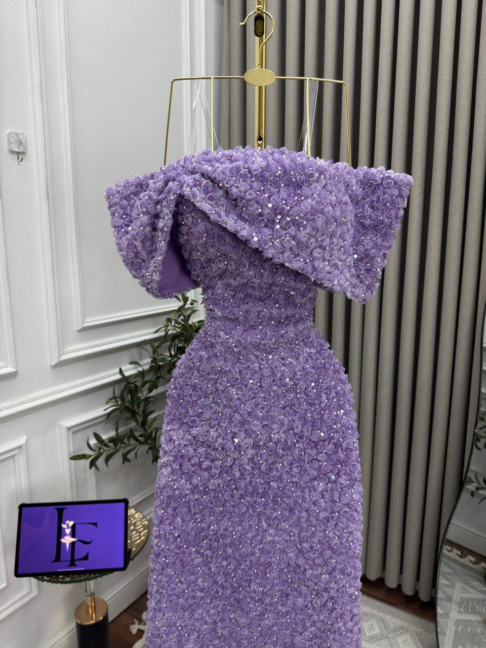  فستان سهرة موف بقصة فيونكة فاخرة -ROSE FASHION  