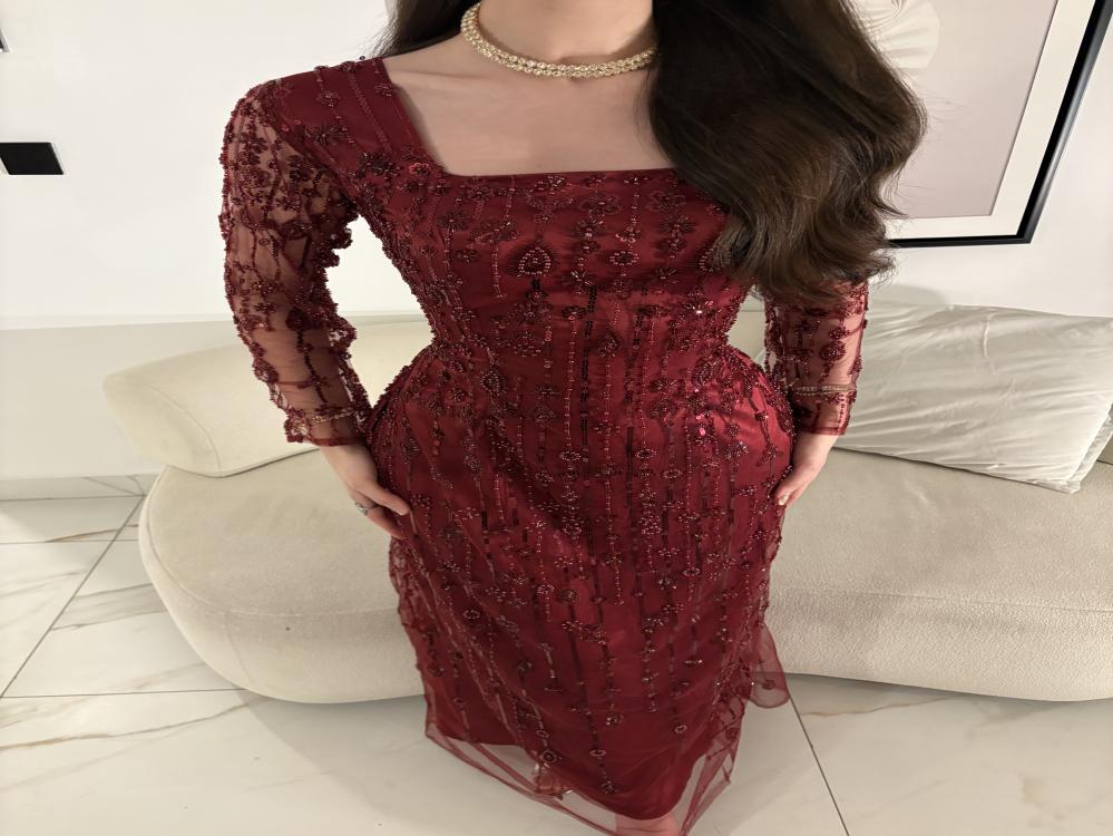  فستان سهرة خمري بتطريز كامل - ROSE FASHION  