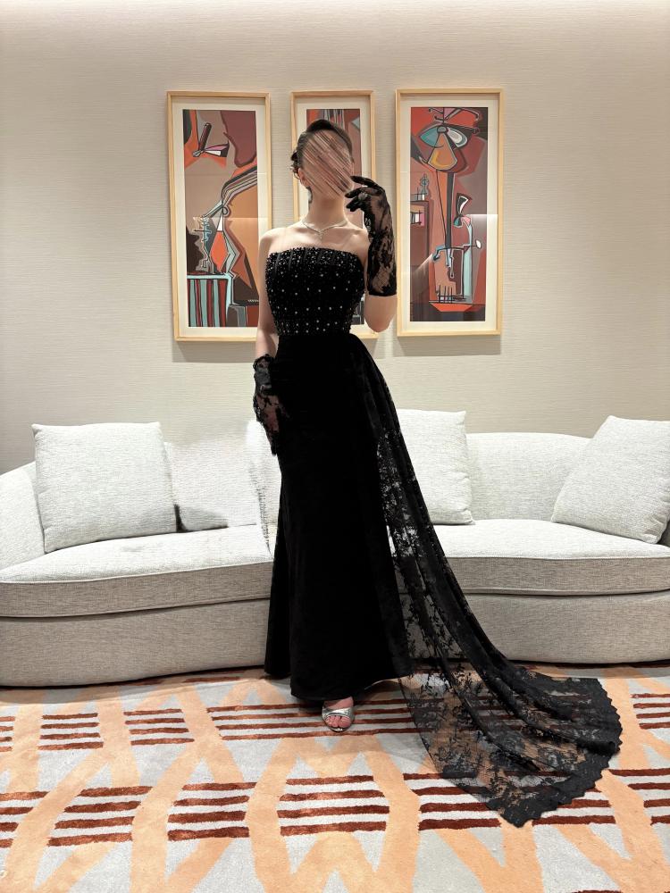  فستان سهرة اسود بشال جانبي -ROSE FASHION  