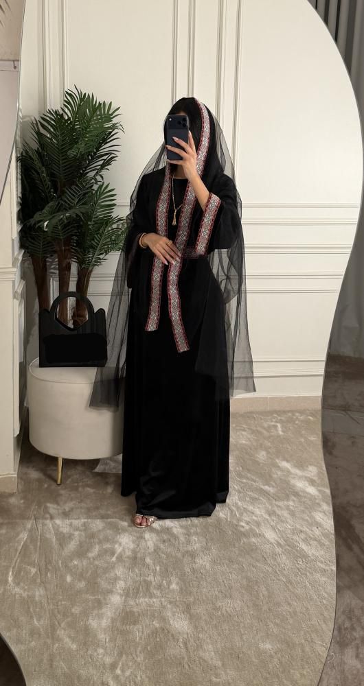  جلابيه مخمل ليوم التأسيس بشال فاخر 