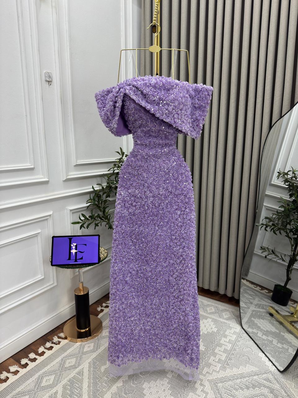  فستان سهرة موف بقصة فيونكة فاخرة -ROSE FASHION  