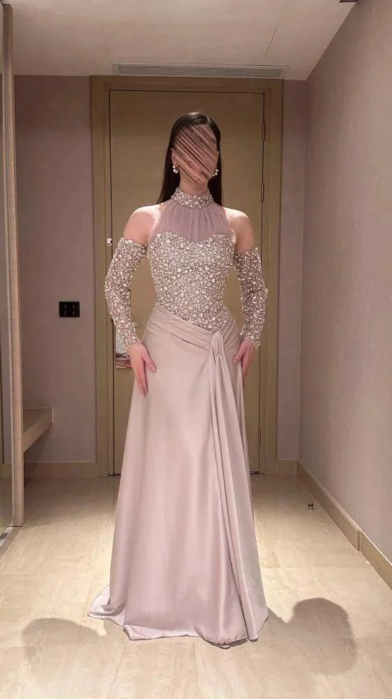  فستان سهرة تفته حرير المزين بالكلفه مطرزه من ROSE FASHION  