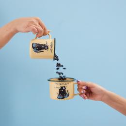 Cups