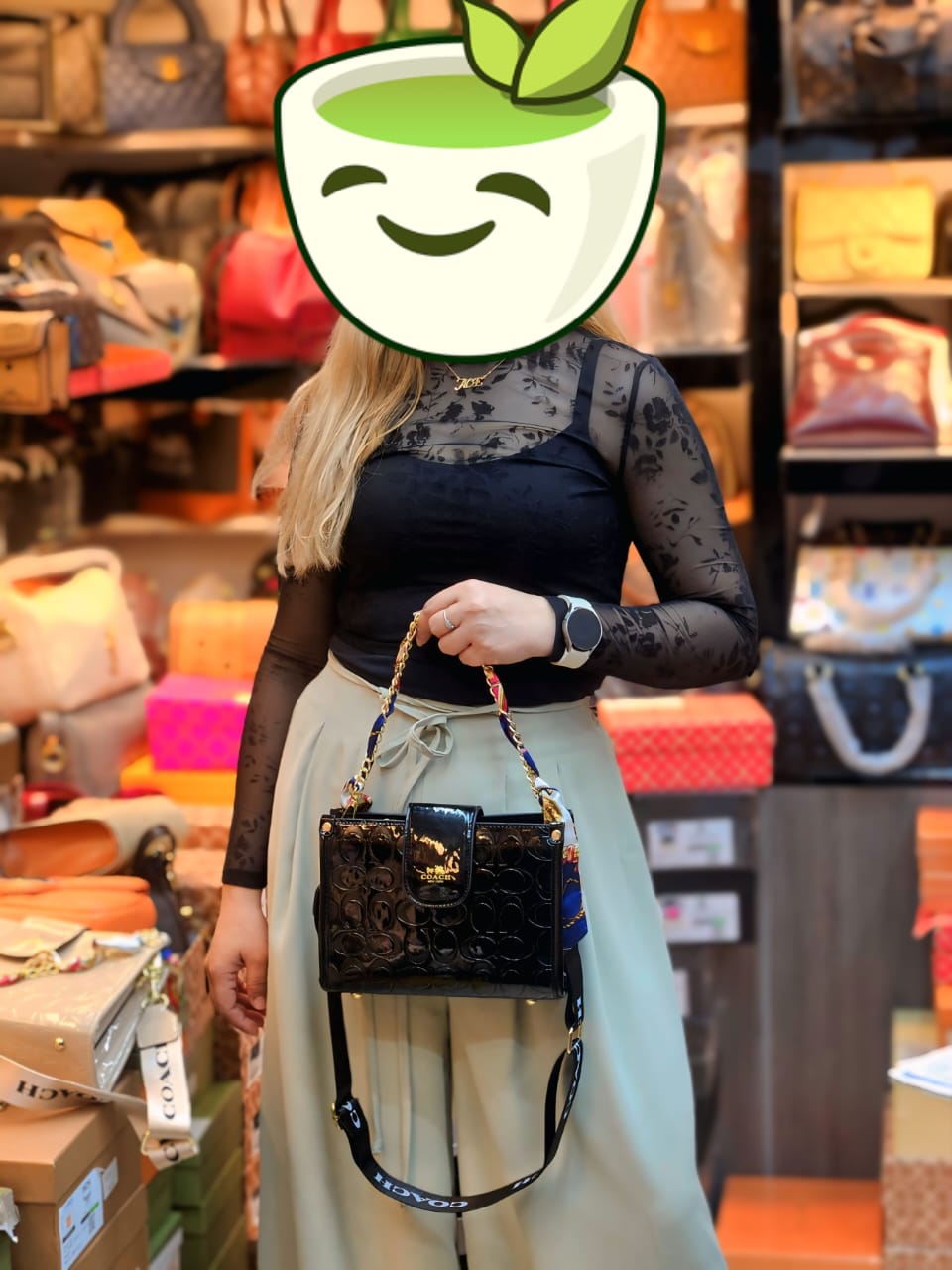  شنطة نسائية ماركة كوتش 