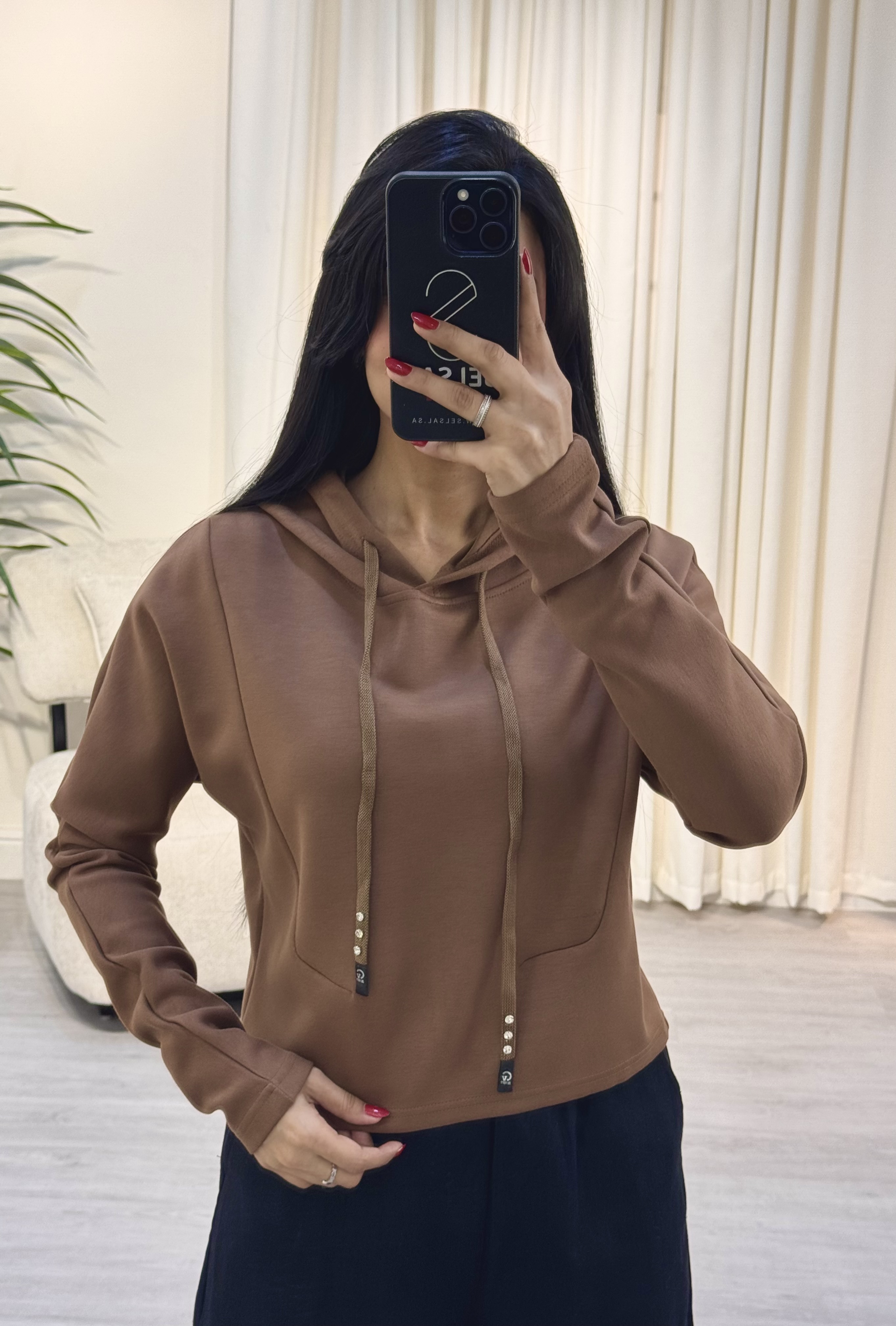  بلوفر قصير  