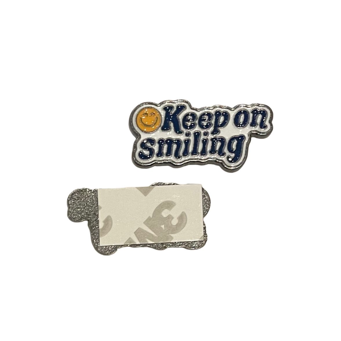 ستيكر ملصق Keep on smiling