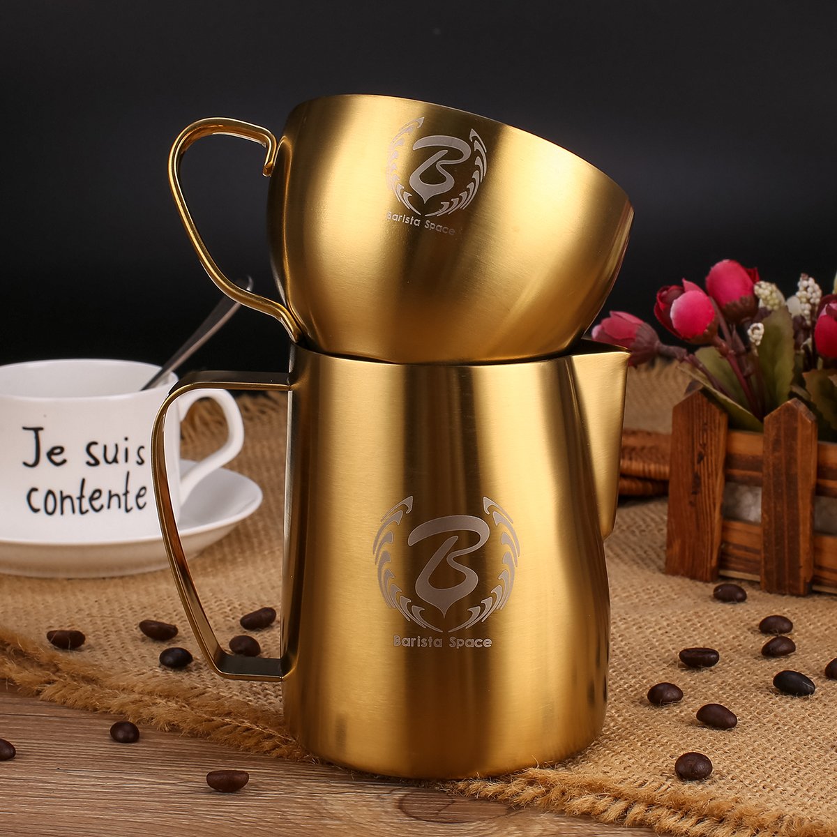 كوب لاتيه اصفر