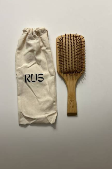 Bamboo hairbrush | square