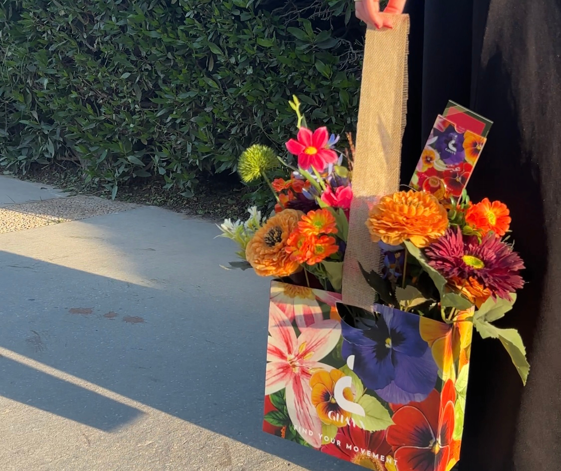 هدية غين 💐✨
