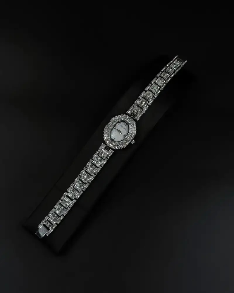 Women's evening watch with a sparkling crystal bezel