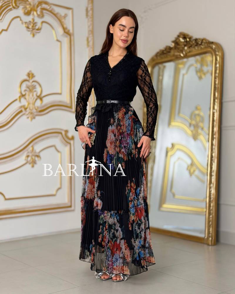 فستان أنيق بطابع فخم مع اكمام طويلة