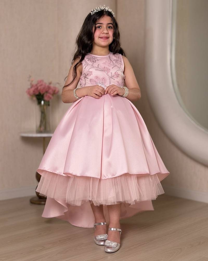 Pink girls' evening dress with luxurious embroidery