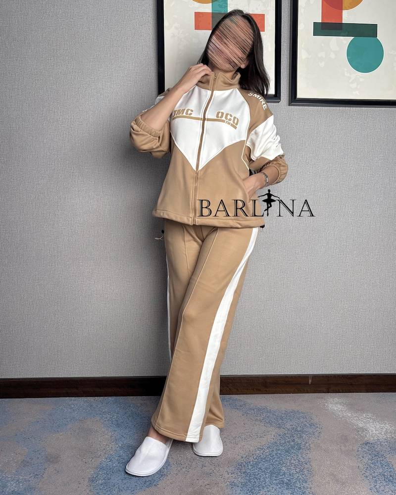 Brown winter set with a sporty design