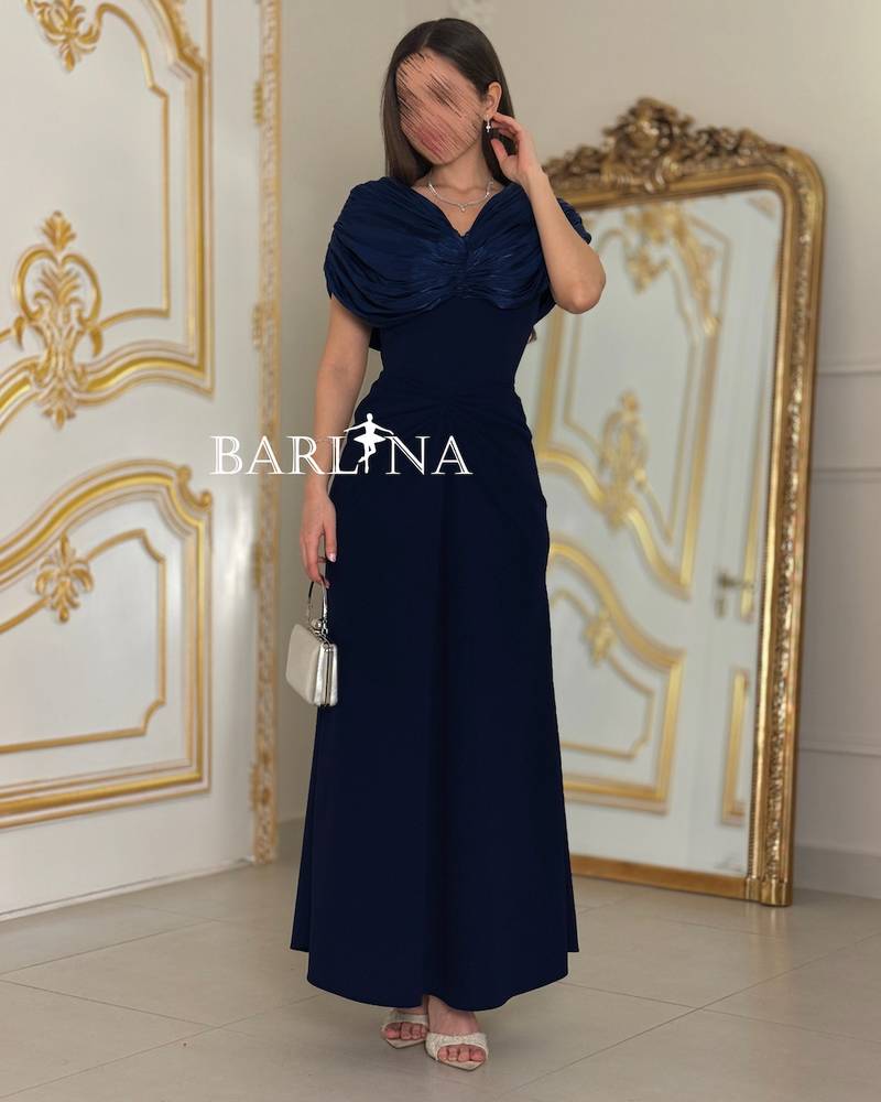 Elegant navy dress with a simple and stylish cut
