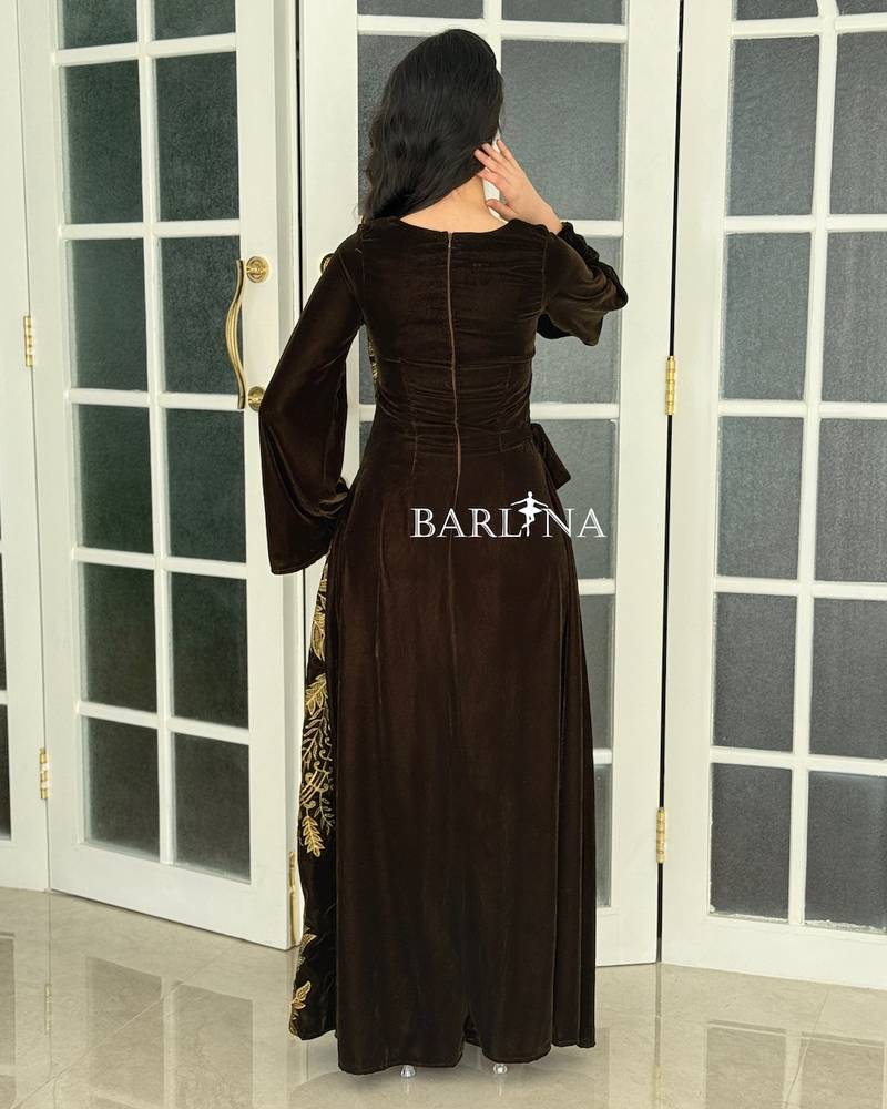 Brown velvet jalabiya with embroidered wrap design