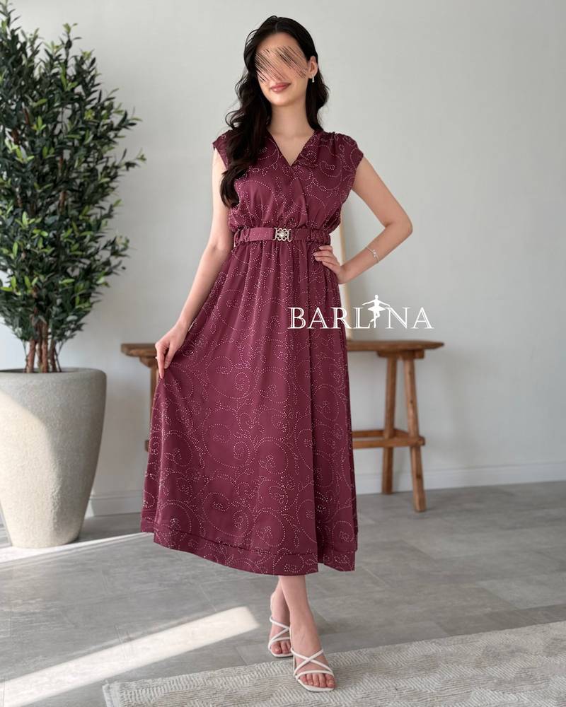Soft burgundy dress with delicate patterns